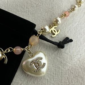 CHANEL SS22 HEART PENDANT NECKLACE